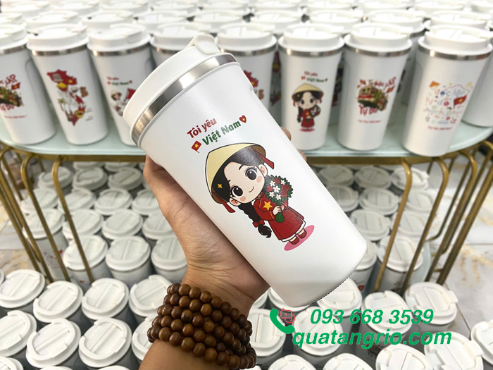 Bình Giữ Nhiệt Khắc Logo Theo Yêu Cầu