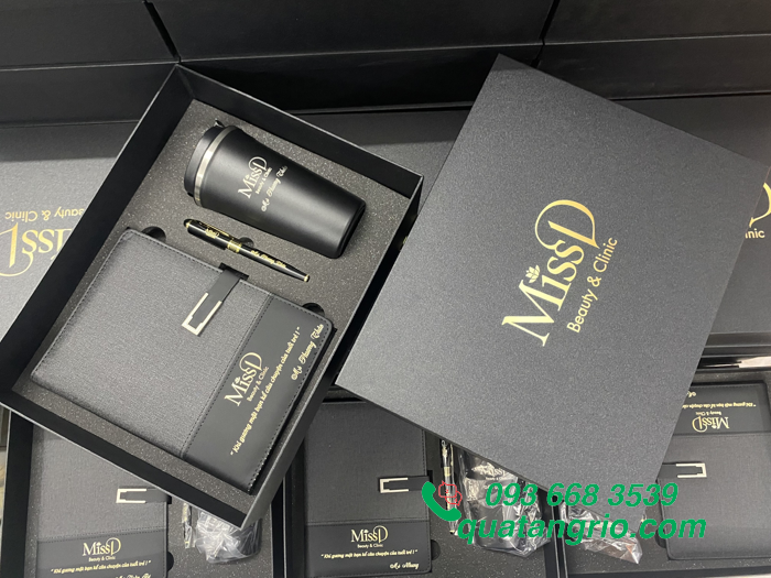 Bộ quà tặng in khắc logo MissD - Giải pháp quà tặng doanh nghiệp sang trọng